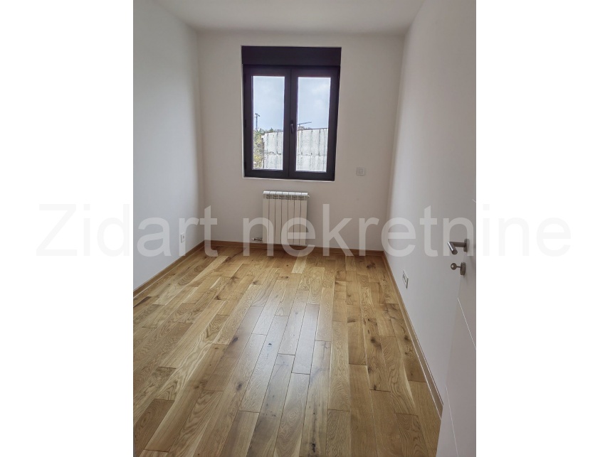 Квартира, 747 м², 205 000$ — FAKTOR